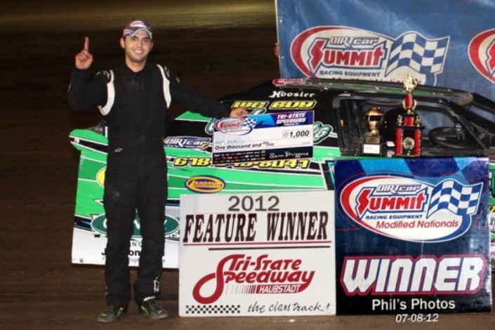 _1000_Winner_Michael_Fox_of_Bridgeport__IL_07-08-12