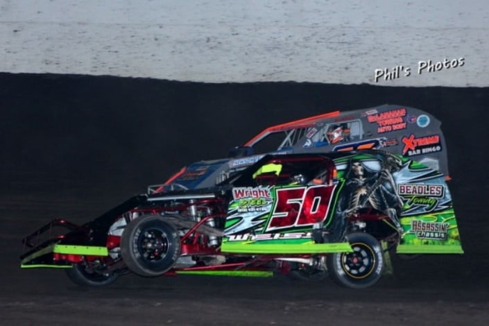 Close_UMP_Racing__2_