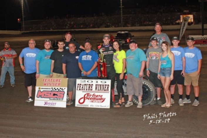 Kyle_Cummins_in_Victory_Lane