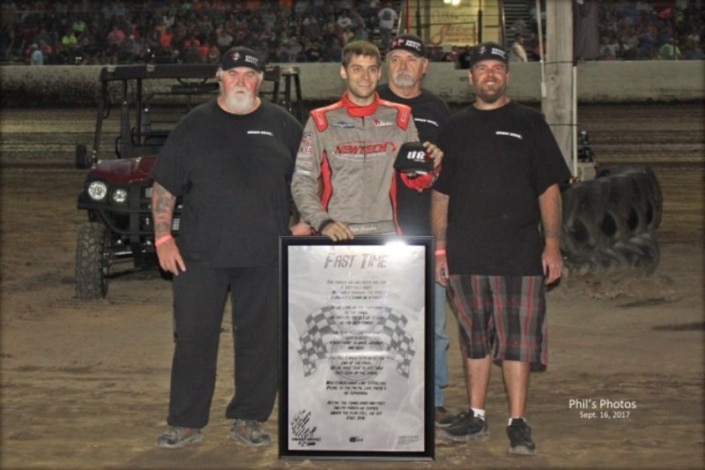 Kyle_Cummins_receives_Fast_Time_Award_9-16-17