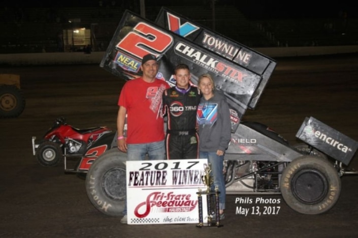 MOWA_Winner_Parker_Price_Miller_in_Victory_Lane_5-13-17