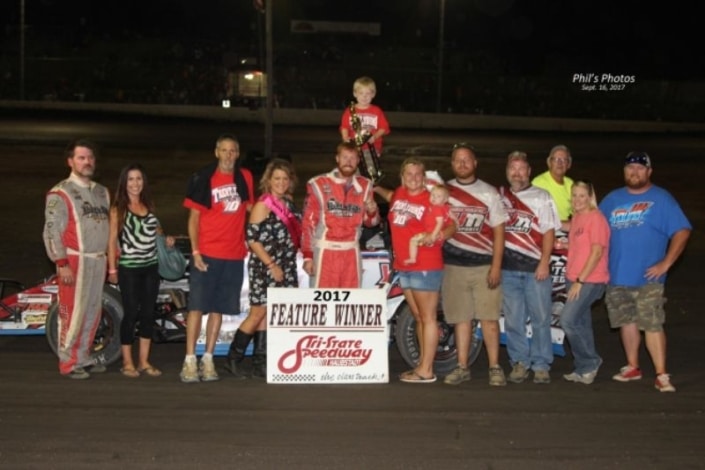 Trent_Young_in_Victory_Lane_9-16-17