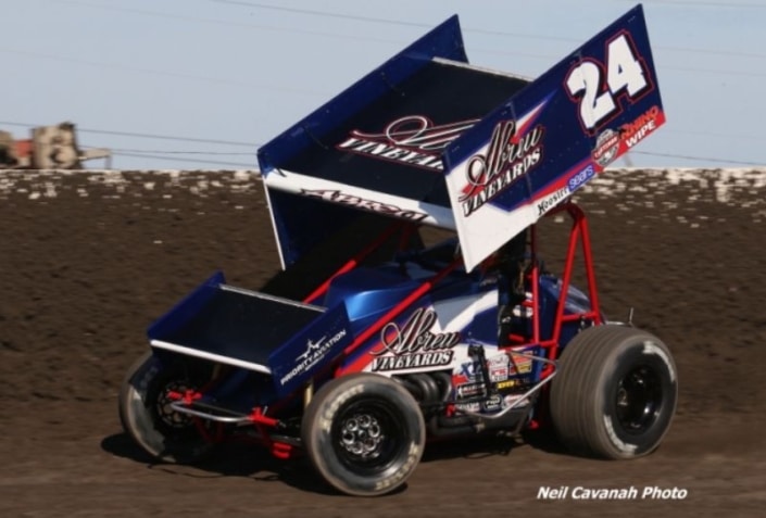 WORLD OF OUTLAW SPRINTS3